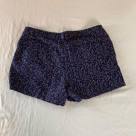 MNG Basics Shorts Women's 4 Blue‎ Floral Linen Blend Beach Outdoors Hot Pants - Picture 2 of 9